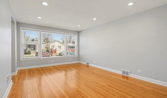 7242 S Honore St, Chicago, IL 60636