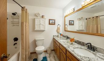 630 LINCOLN St, Afton, WY 83110