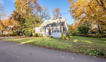 19 Longview Ave, Danbury, CT 06811