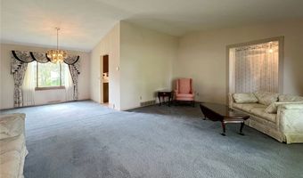 465 Kar A Bru, Amherst, OH 44001