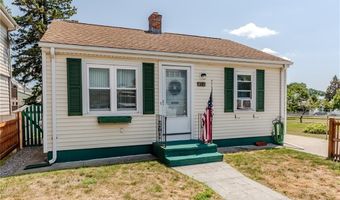218 S Hull St, East Providence, RI 02914