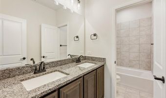 222 Shawnee Trl, Alvarado, TX 76009