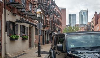 243 N St 5, Boston, MA 02113
