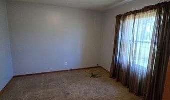 922 Orders Ave, Ada, OH 45810