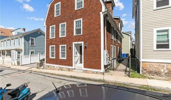 30 Brewer St 3, Newport, RI 02840