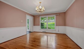 844 SUMMERSET Dr, Hockessin, DE 19707