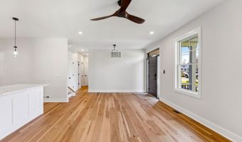 515 Sandalwood Rd, Villas, NJ 08251