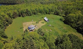 310 Sky Farm Ln, Barnet, VT 05821