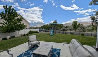 1332 W SALMON CADDIS Dr, Bluffdale, UT 84065