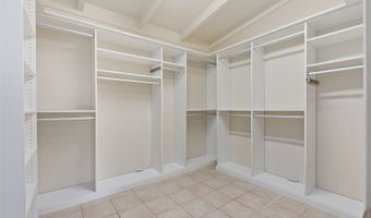 903 Alahaki St, Kailua, HI 96734