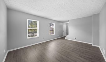 2392 Minerva Park Pl, Columbus, OH 43229
