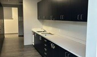 1400 SE Walton 10-12, Bentonville, AR 72712