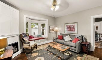 23 Commercial St, Belfast, ME 04915