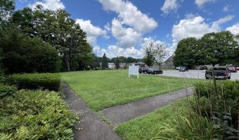 2 Howard St, Augusta, ME 04330