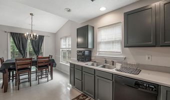 620 Thornbird Cir, Boiling Springs, SC 29316
