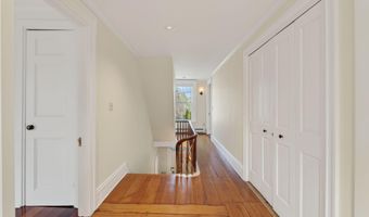 997 Washington St, Bath, ME 04530