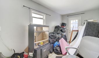 991 BROADWAY, Bayonne, NJ 07002