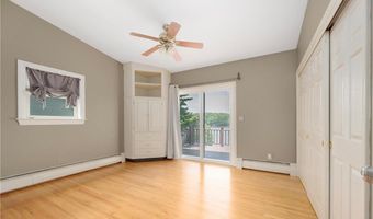 144 Aldrich Rd, Glocester, RI 02857
