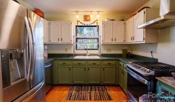 84 Forest Trl, Balsam Grove, NC 28708
