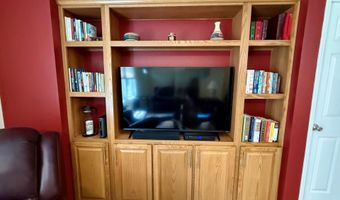 1 Pine Cone Dr, Alfred, ME 04002