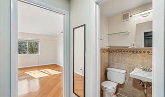 4970 BATTERY Ln 409, Bethesda, MD 20814
