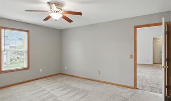 1303 Virginia Ln, Auburn, IN 46706