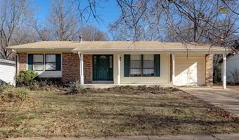 571 Golfwood Dr, Ballwin, MO 63021