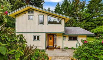 402 Tanglewood Rd, Arcata, CA 95521