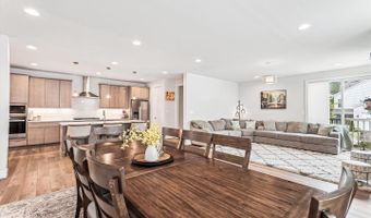 42023 SPRING AIR Dr, Brambleton, VA 20148