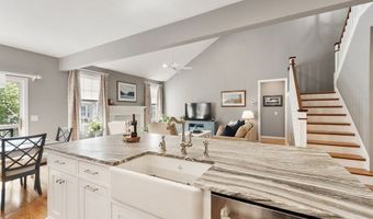 28 Brook Ln 28, Berlin, MA 01503
