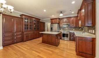 25112 Kingston Dr, Athens, AL 35613