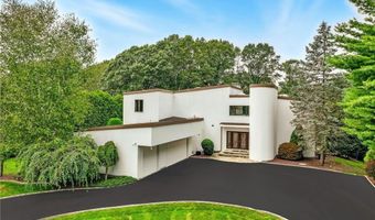 129 Valerie Ct, Cranston, RI 02921