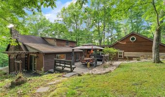 3250 N Shamrock Ln, Birdseye, IN 47513