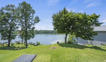 195 Lane 272 Crooked Lk, Angola, IN 46703