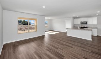 1271 EIDSON St, Athens, AL 35611