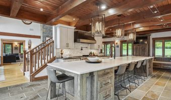 463 North Rd, Barnard, VT 05032