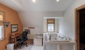 1933 SUSQUEHANNA Rd, Abington, PA 19001