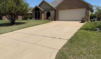1013 Christine St, Keene, TX 76031