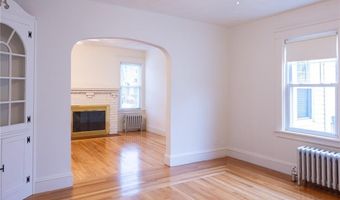 28 Rosewood Ave, Cranston, RI 02905