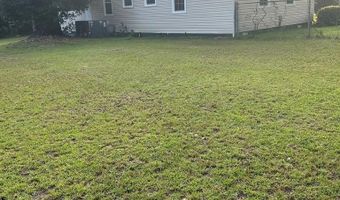 93 Morningside Dr, Albany, GA 31705