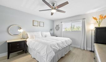 2352 Altisma Way 13, Carlsbad, CA 92009