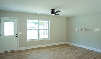 9 Burlington Cir, Beaufort, SC 29906