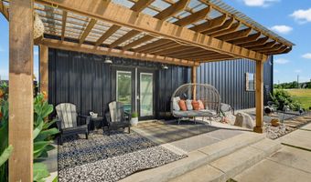 129 Coyote Cave Ln, Alvord, TX 76225