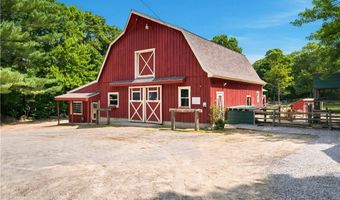 226 Tourtellot Hill Rd, Glocester, RI 02814