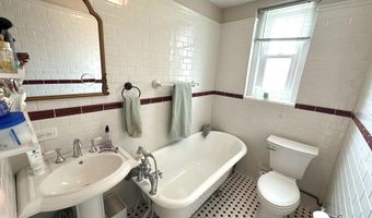 500 Deal Lake Dr 2D, Asbury Park, NJ 07712
