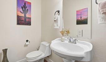 9777 N CHEMEHLEVI Dr, Casa Grande, AZ 85122