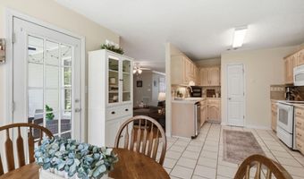 133 LAKE Ter, Alabaster, AL 35007