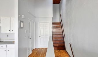 99 Lark St, Albany, NY 12210