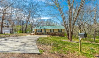 182 Woodbine Dr, Benton, TN 37307