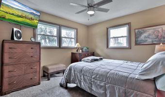 15117 Yakima St NW, Anoka, MN 55303